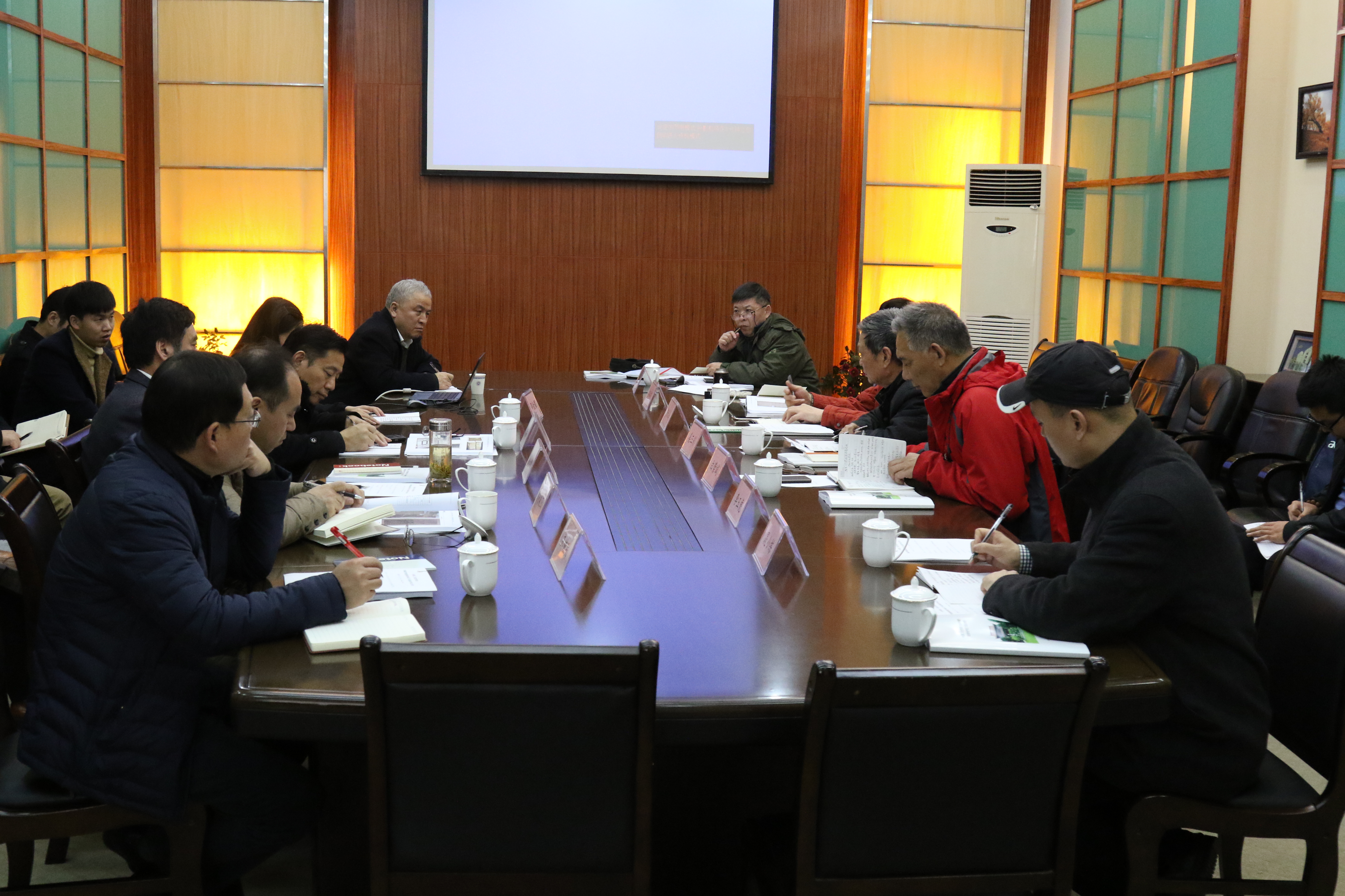 1验收会现场.JPG 1验收会现场.JPG
