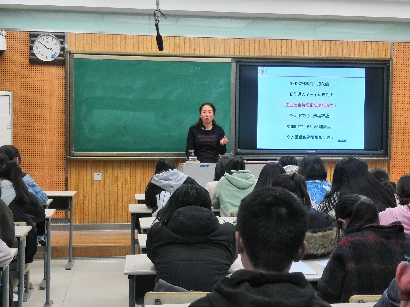 QQ图片20181106110338.jpg QQ图片20181106110338.jpg