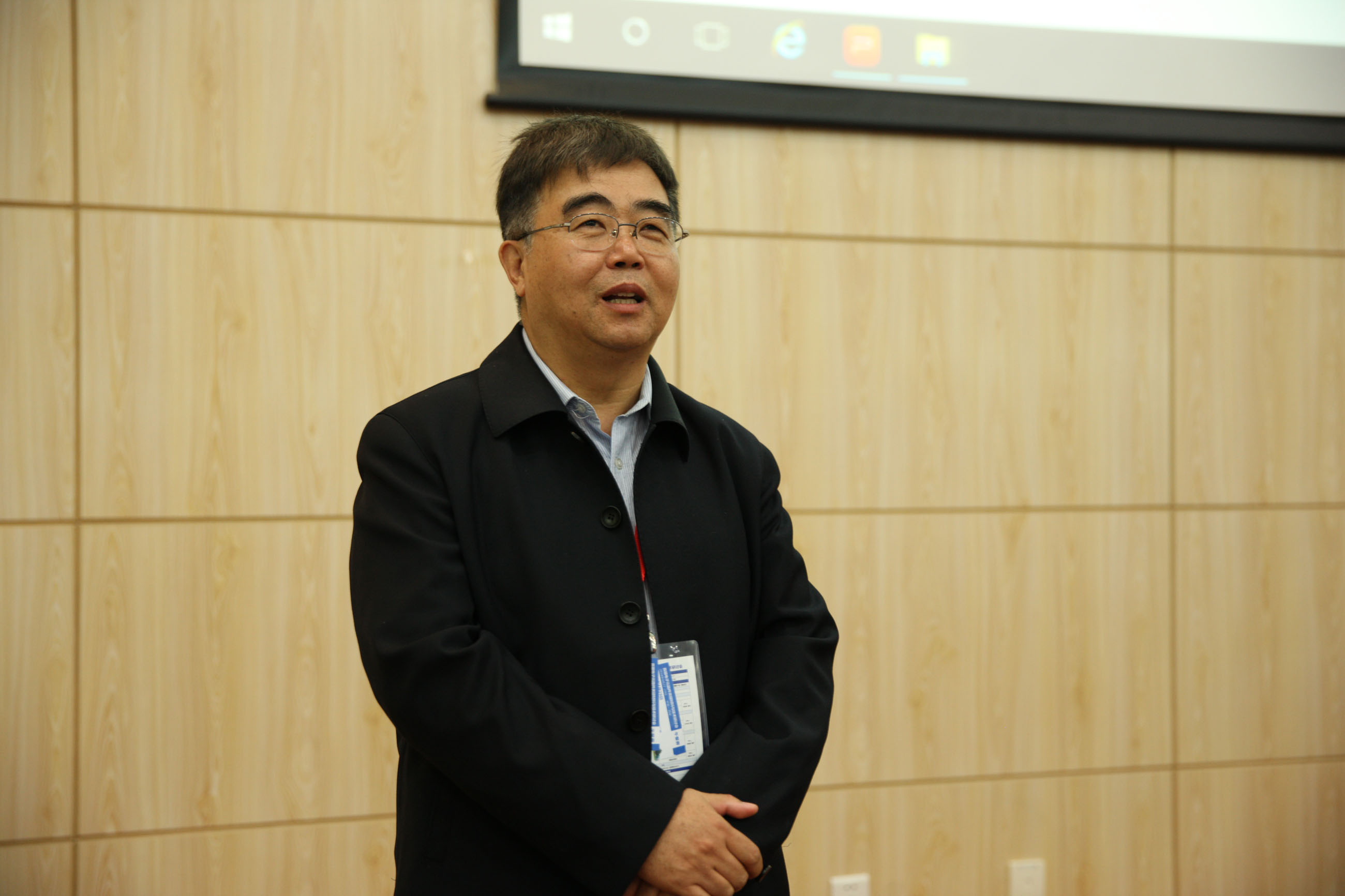 清华大学材料科学与工程学院周济院士.JPG 清华大学材料科学与工程学院周济院士.JPG